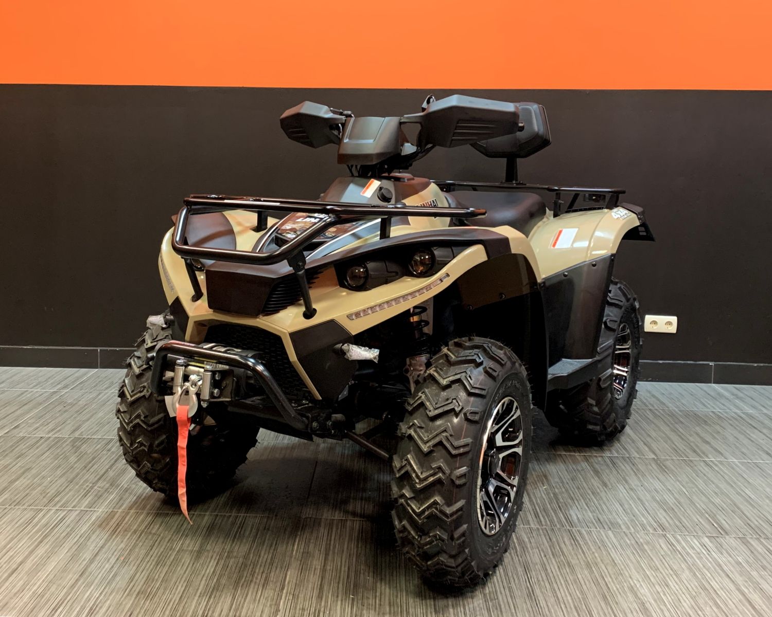 Квадроцикл Linhai-Yamaha D300 с ПСМ (Песочный)