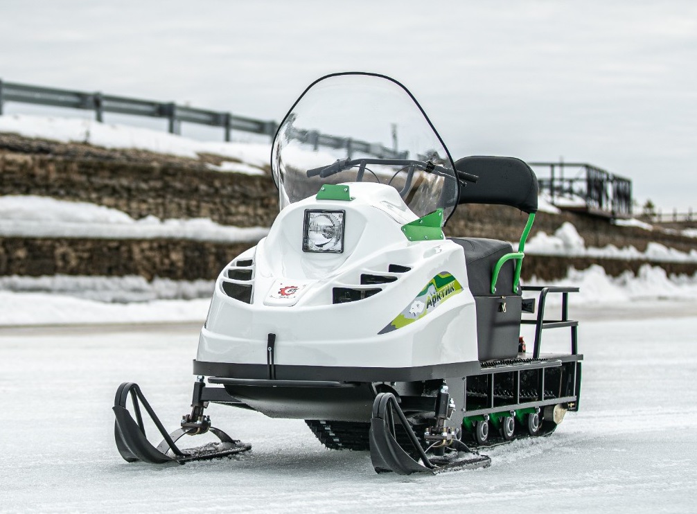 Снегоход Артик-4Т 18.5.л.с (Белый)